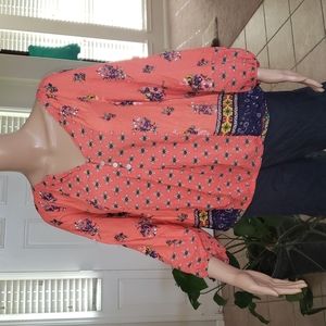 NWOT Fig and Flower L boho flowy rayon long sleeve banded wsist & arms